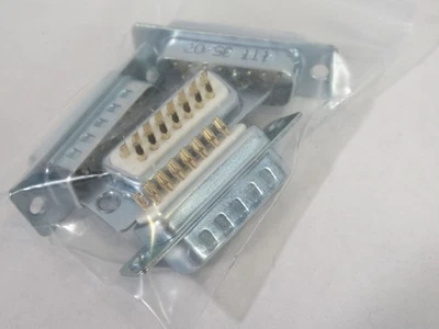 ITT Canon M24308/3-2 Male D-Sub Connector 15Pos 7.5A Lot of 4 ! NOP ! - Image 1 of 2