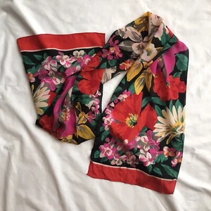 De Colección Jacqueline Ferrar 100% Seda Floral Oblongo Rectángulo Bufanda Tropical Rojo Rosa - Imagen 1 de 6