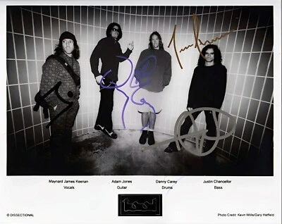 Tool photo Reproduction signature quality photo - Image 1 of 2