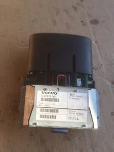 VOLVO V70 2.4L SAT NAV UNIT SCREEN 306562451 2005. - Picture 1 of 11