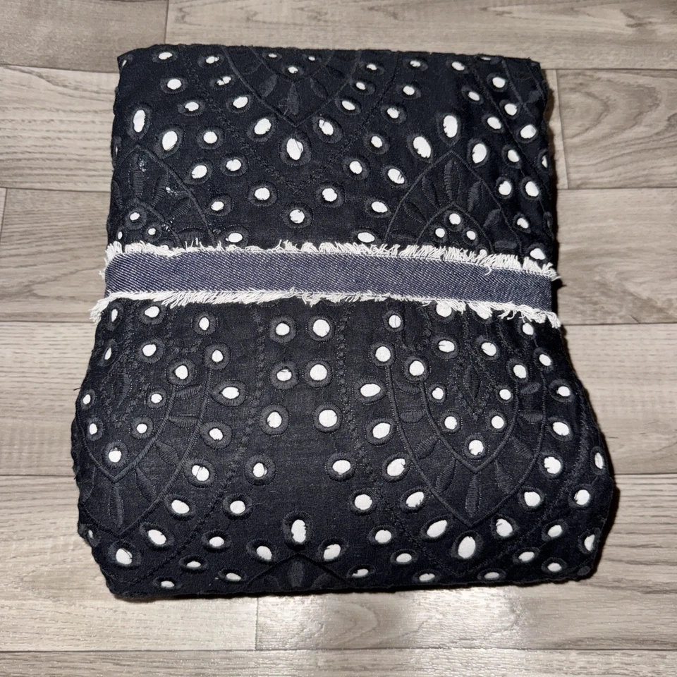 Funda nórdica Pottery Barn Teen Emily Meritt con ojales encantadora negra #2290L Foto 1 de 4