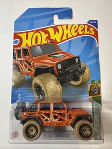 2022 Hot Wheels HW Mud Studs #3/5 '17 Jeep Wrangler #126/250 Treasure Hunt - Picture 1 of 3