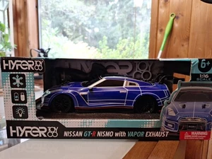 Hyper RC Nissan GTR Rechargeable Car with LED/Vapor Effects 1:16 Scale - Picture 1 of 6