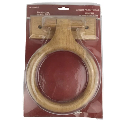 Anillo de toalla de roble macizo vintage de madera montado en la pared melarda 1995 nuevo stock antiguo nuevo de stock Foto 1 de 4