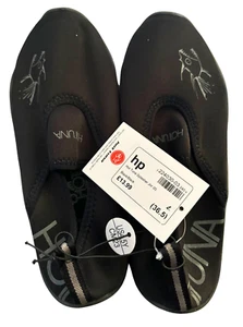 Hot Tuna  ⚫BLACK  Splasher water /beach  Shoes Slip-On  Size 4jnr  RRP £13.99 - Picture 1 of 3