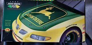ERTL JOHN DEERE 1/18 SCALE CHAD LITTLE 1997 COLLECTOR'S CAR - ONE OWNER - Picture 1 of 7