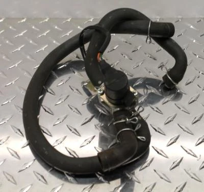 Honda Interceptor 800 2006 válvula de aire solenoide de inyección  Foto 1 de 3