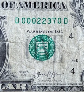 2013 $1 bill fancy serial, birthday date note February 23, 1970. D 00022370 D - Picture 1 of 3
