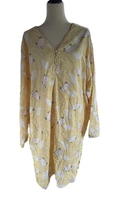 Vintage Flannel Nightgown Sheep Stars Moons Soft Yellow Women’s 2X Whimsical - Picture 1 of 9
