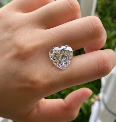 1.02 Ct D VVS1 Clarity Lab-Grown Heart Cut White Diamond EGL Loose Gemstone 4AUJ - Image 1 of 2