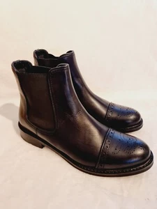 Jones Bootmaker Women's Black Chelsea Pull On Ankle Boots Size uk 5/ 38 - Picture 1 of 16