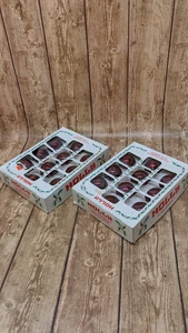 Vintage Stechpalme glänzend Quecksilber rot Glas Ornamente 1 3/4" Durchmesser 10er Set in Box - Bild 1 von 2