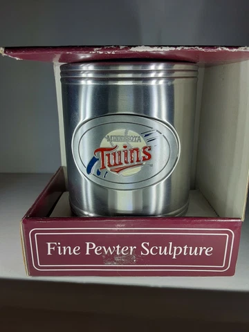Minnesota Twins 1999Vintage Can Holder Fine Pewter Emblem Cover