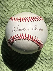 Walker Cooper autografato singolo firmato Sweet Spot bellissimo W. bianco JSA COA - Foto 1 di 2
