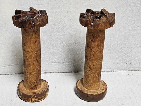 Spools Textile Vintage Antique Wooden Thread Bobbin RARE  4 1/2" Gear Set 2 Cover