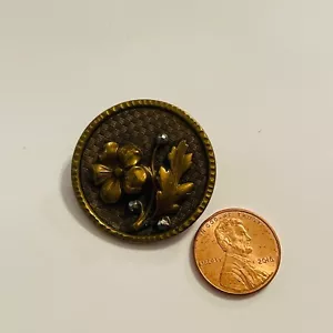 Antiguo botón de imagen victoriano de latón estampado floral botón de metal de 1 1/4" - Imagen 1 de 3