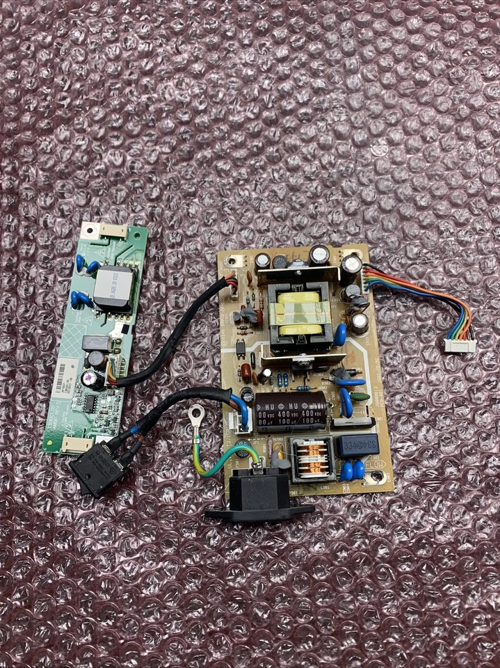 Gateway NL2501 FPD1540 Monitor Board JB000813 PCB-081 - Image 1 of 4