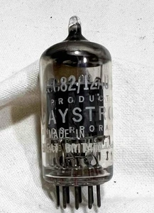 1961 Blackburn Mullard 12AU7A ECC82 Röhre Short Plate Halo Getter TV-7 getestet - Bild 1 von 6