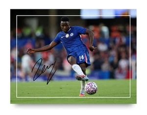 Impresión fotográfica autógrafa firmada por Darío Essugo 8x6 jugador de fútbol del Chelsea - Imagen 1 de 8