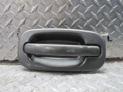 00 01 02 03 04 05 06 MANIJA PUERTA TRASERA CONDUCTOR IZQUIERDO EXTERIOR CHEVROLET TAHOE Foto 1 de 4