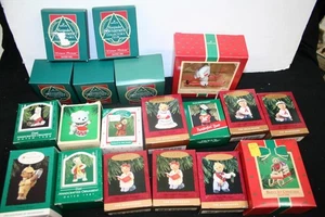 20 adornos temáticos de osos Hallmark mediados de los 80 principios de los 90 rodamientos y más nuevos en caja - Imagen 1 de 11