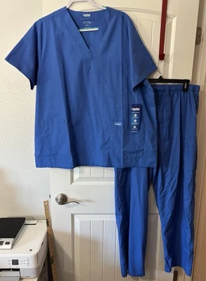 Landau Essentials Men's Royal Blue Scrub Set  NWT Sz XL Top & Sz L Zip Fly Pants - Image 1 of 4