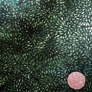 Quilting Fabric Batik Dark Green Tone Patchwork Applique Quilt 1/2 Metre - Picture 1 of 1
