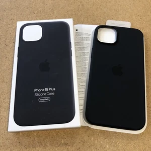 Coque silicone Apple iPhone 15 Plus véritable MagSafe noire A3124 MT103ZM/A - Photo 1 sur 11