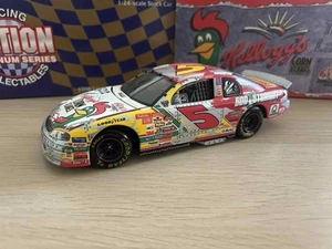 Terry Labonte #5 Kellogg's Iron Man 1998 Monte Carlo NASCAR Diecast 1:24 Scale - Picture 1 of 7