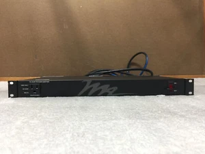 Middle Atlantic Products Pd-915r-sp 9-outlet Power Distributing Unit, Tested - Photo 1/6