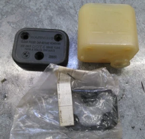 BMW Airhead Front Brake Reservoir Tank Top NOS r100gs r100rs r100rt r65 r80 - Picture 1 of 6