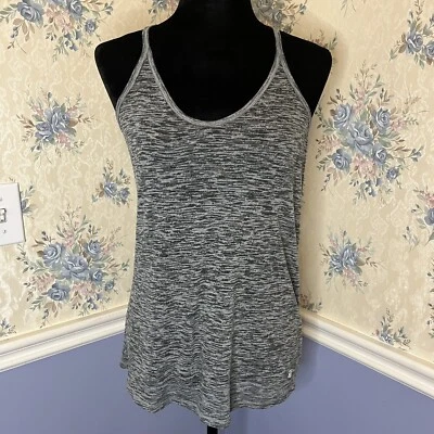 Camiseta sin mangas Victoria’s Secret VSX deportiva gris con tiras espalda deportiva, talla S Foto 1 de 4