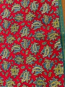 Vtg Red Blue Paisley Cotton Fabric Lightweight Groovy 70s 5 yards by 34" selvage - Picture 1 of 3