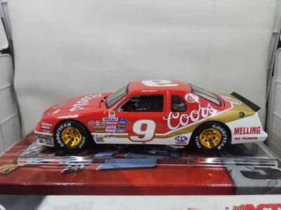 Bill Elliot #9 Coors Million Dollar Win 1985 Thunderbird 1:24 Action 2003 L1007 Foto 1 de 4