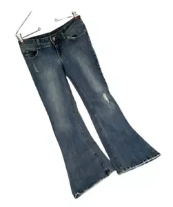 American Eagle Jeans Women Medium Wash Distressed Flare Leg Stretch SZ 8 GUC - Picture 1 of 15
