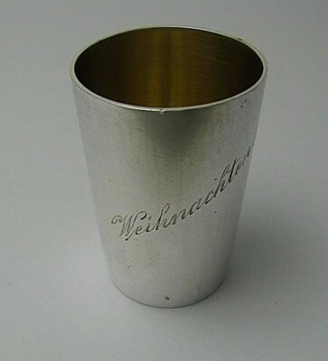 TAZA DE PLATA RUSA 84Plata "Navidad 1924"Navidad 1924 San Petersburgo 1900s Foto 1 de 4