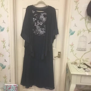 Jacque Vert Size 16 Navy And Silver Lace Detailed Chiffon Dress/Wrap £20.00 - Picture 1 of 10