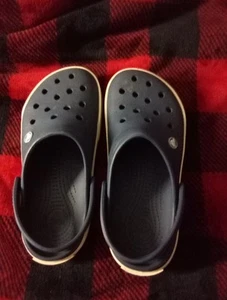 Crocs Classic Clog Unisex Slip On Women Shoe Ultra Light Water-Friendly Sandals - Picture 1 of 3
