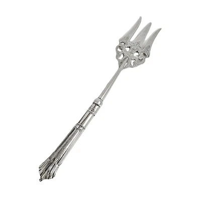 Large sterling silver Victorian bread toasting fork engraved, Art Nouveau design - Image 1 of 4