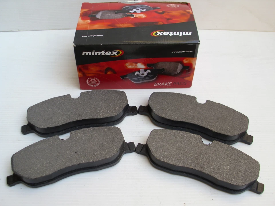 JUEGO DE 3 PASTILLAS DE FRENO DELANTERAS LAND ROVER DISCOVERY ""OEM - MINTEX"" - 04 A 09 - NUEVO 618 Foto 1 de 1