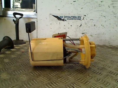 BOMBA COMBUSTIBLE FUEL PUMP C Alfa Romeo MiTo (955) 2009 51802207 Foto 1 de 4