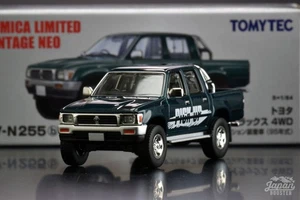 [TOMICA LIMITED VINTAGE NEO LV-N255b 1/64] TOYOTA HILUX 4x4 pick up SSR-X 1995 - Imagen 1 de 10