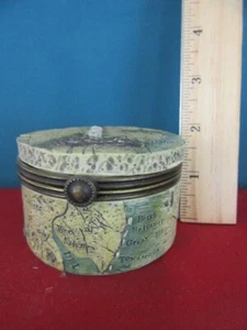 102. Cape May New Jersey Lighthouse Trinket Box Round Hinged - Picture 1 of 7