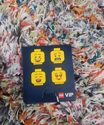 LEGO 5007623 VIP Exclusive Minifigure Heads Coasters 4 pack New Damage Box  - Image 1 of 4