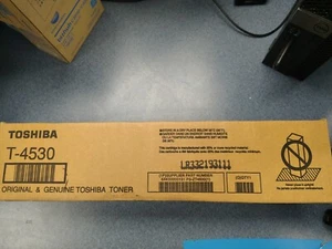 NEW Genuine OEM Toshiba T-4530 Toner Cartridge For e-Studio 205L/255/305/355/455 - Zdjęcie 1 z 1