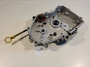 JOHN DEERE KOHLER CRANKCASE COVER AM124980 - Picture 1 of 6