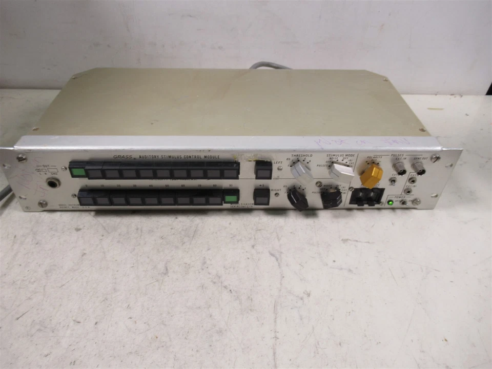 Módulo de control de estímulo auditivo GRASS S10ASCMB dispositivo de laboratorio de montaje en rack  Foto 1 de 4