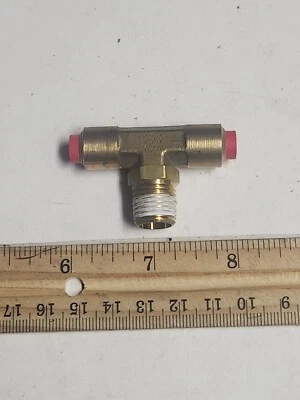 Brass Push To Connect Swivel Branch Tee 1/4" OD X 1/4" mnpt  5 Pack - Image 1 of 4