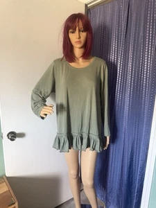 LOGO By Lori Goldstein 1X Green Long Slv Tunic Top 100% Cotton Ruffle Hem - Picture 1 of 8