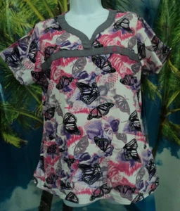 Wonder Flex size Med Womens Scrubs white with Black and Gray Butterflies pockets - Picture 1 of 13